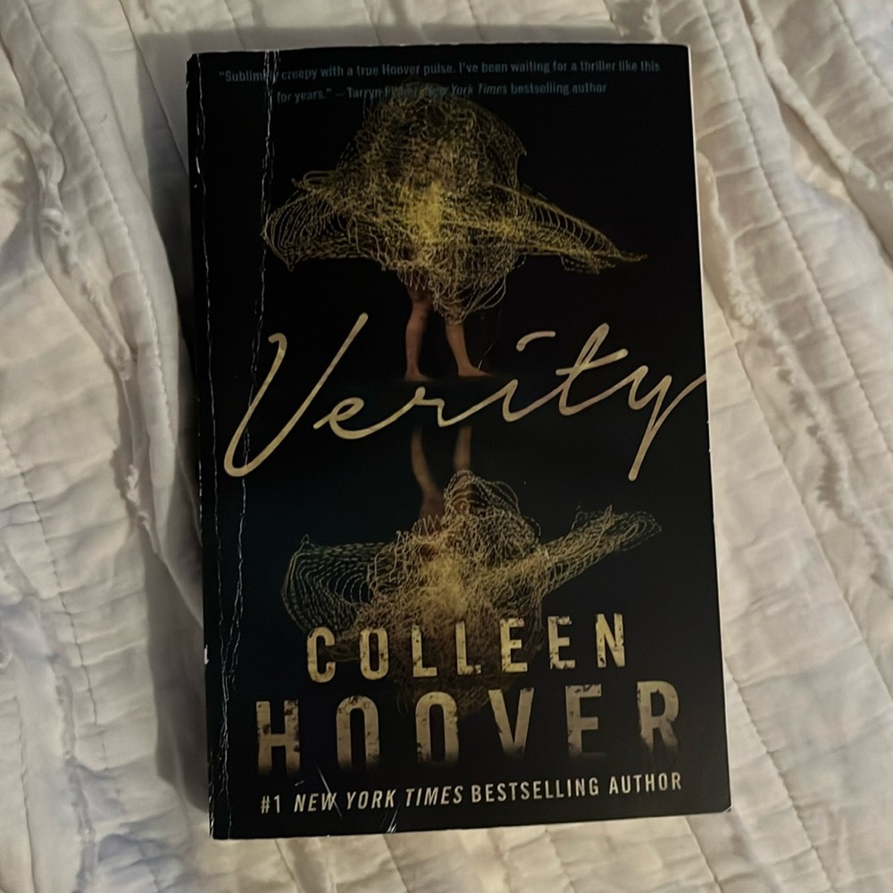 Verity by Colleen Hoover